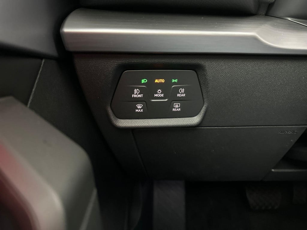 Seat Leon sportstourer fr phev first edition 1.5 tsi ehybrid 150kw / 204p