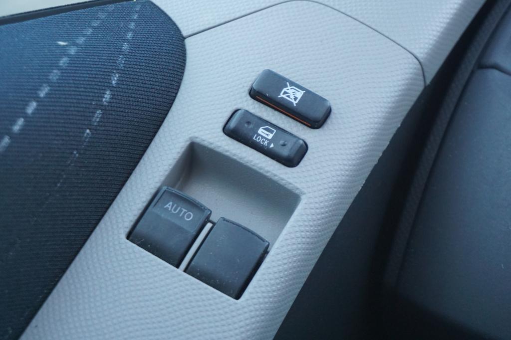 Toyota Yaris 1.3 vvti sol airco / elektr. ramen / nap / nieuwe apk!