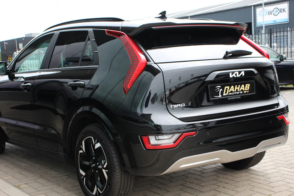 Kia Niro Ev executiveline 64.8kwh | schuifdak | warmtepomp
