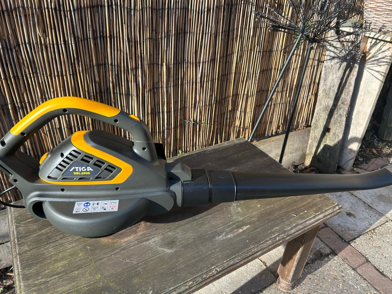 Stiga SBL 2600 Bladblazer / Bladzuiger – NIEUW