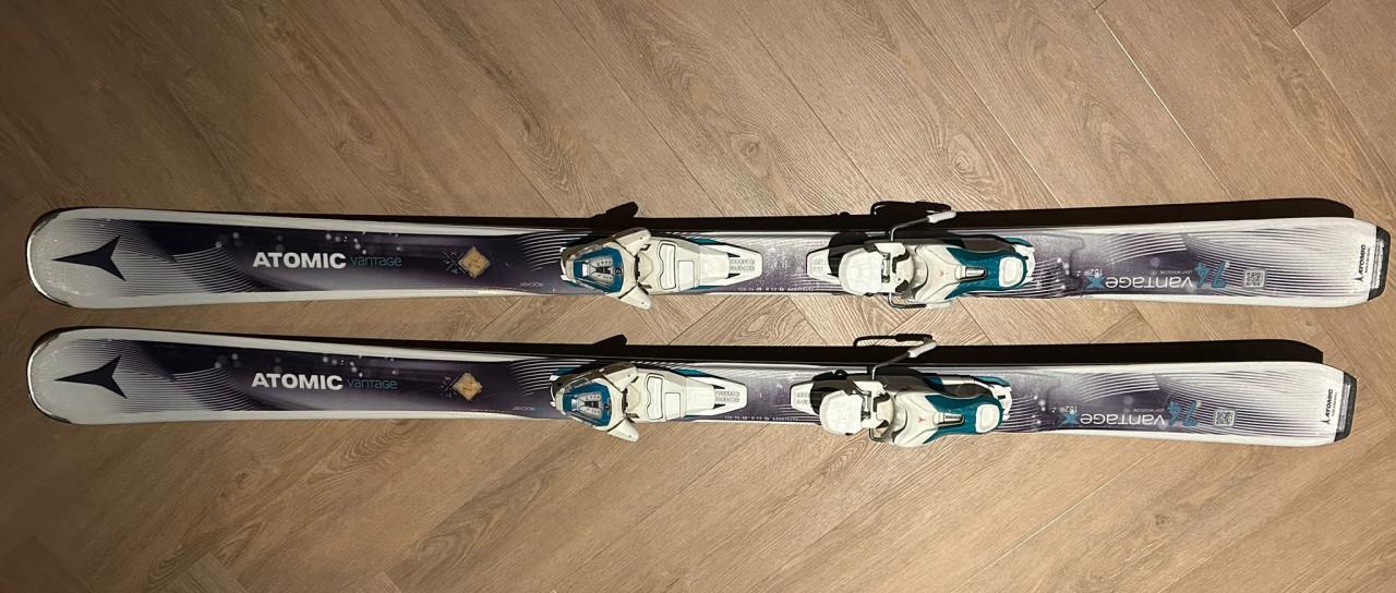 Skies Atomic
