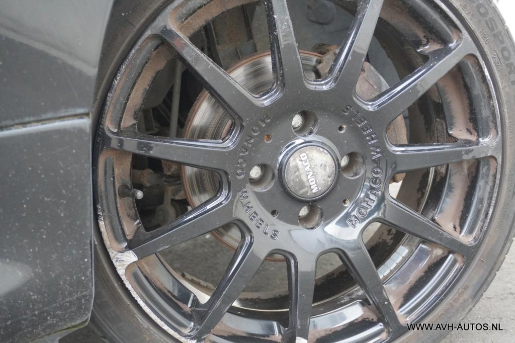 Peugeot 206 1.4-16v gentry premium