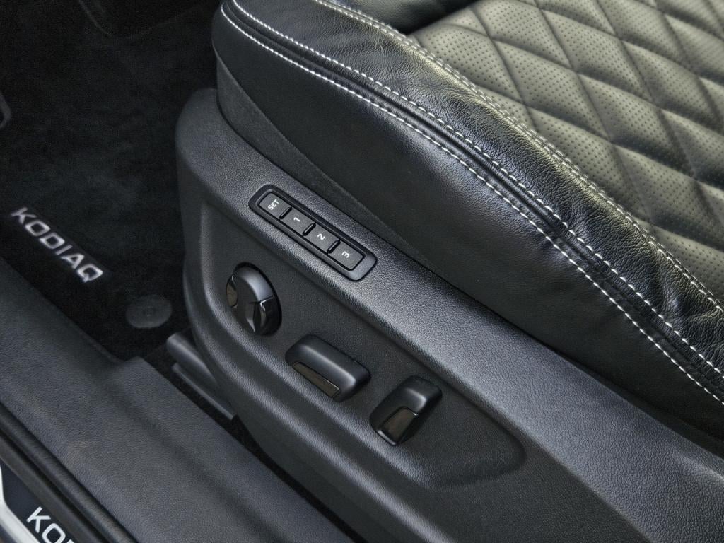 Skoda Kodiaq 1.5 tsi sportline business | stoel koeling/verw. | pano | rijk