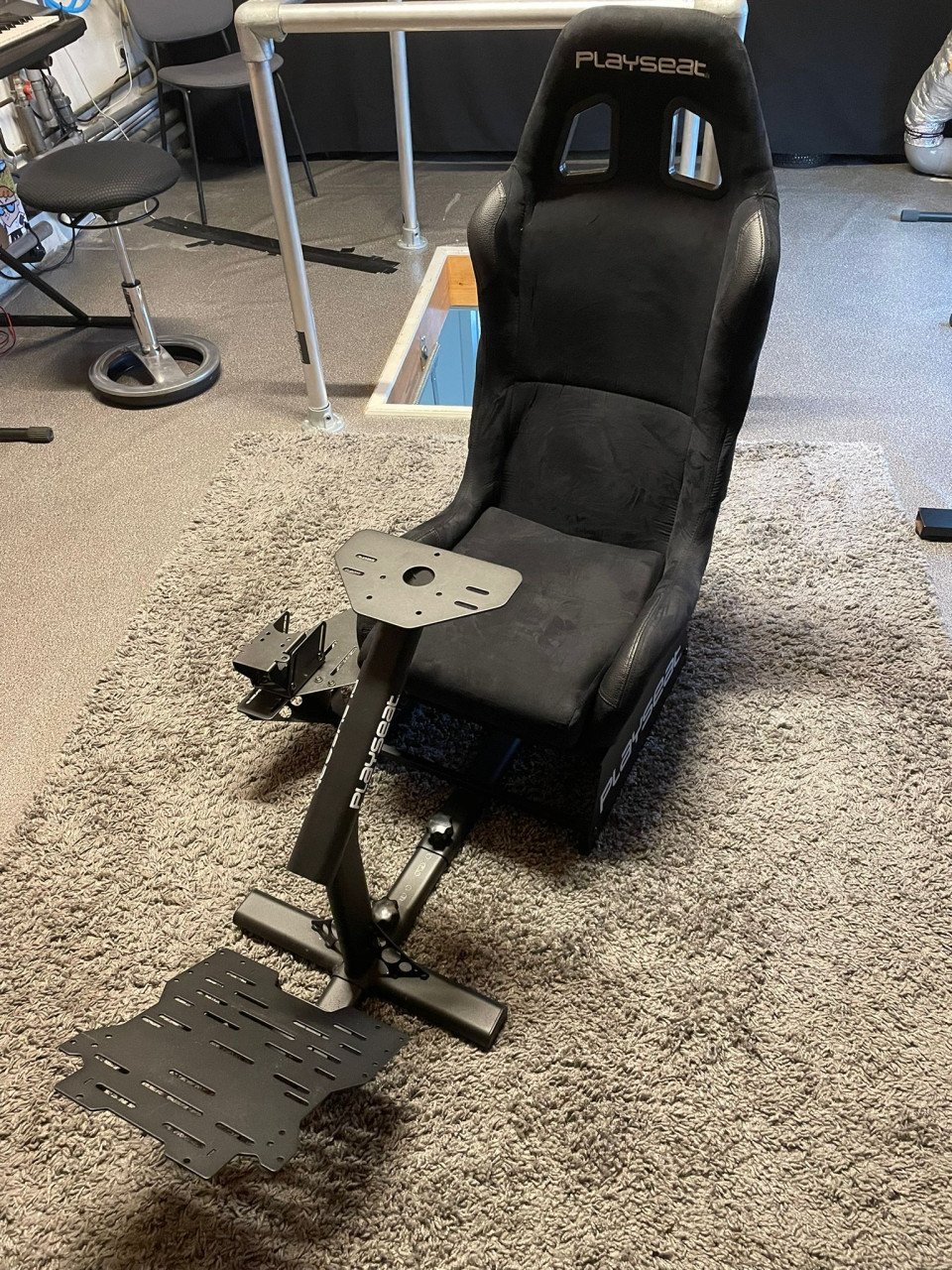 Playseat Evolution Racestoel + Gearshift Holder