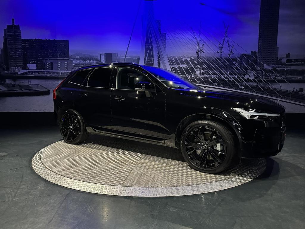 Volvo XC60 2.0 t6 plug-in hybrid awd ultra black edition *luchtvering*trekh