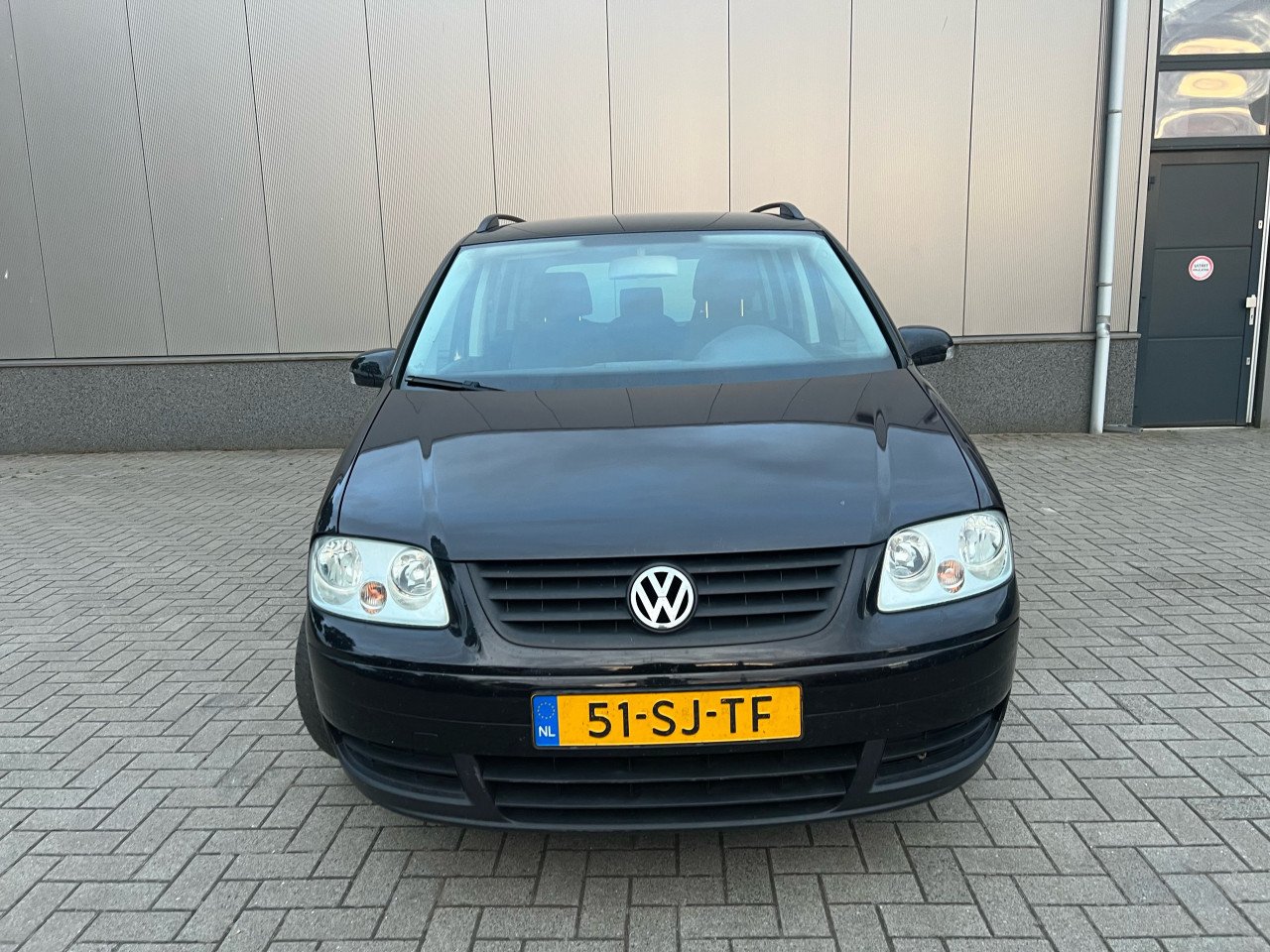 Volkswagen Touran 1.6-16V FSI Jaar Apk