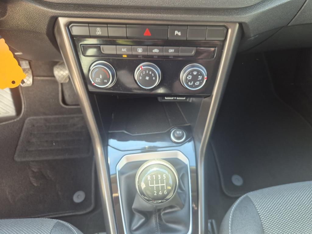Volkswagen T-roc 1.0 tsi style 85kw / 115pk