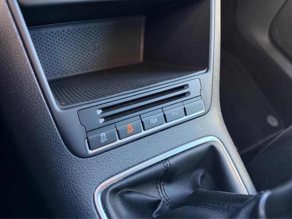 Volkswagen Tiguan 1.4 tsi sport&style clima cruise pdc trekhaak