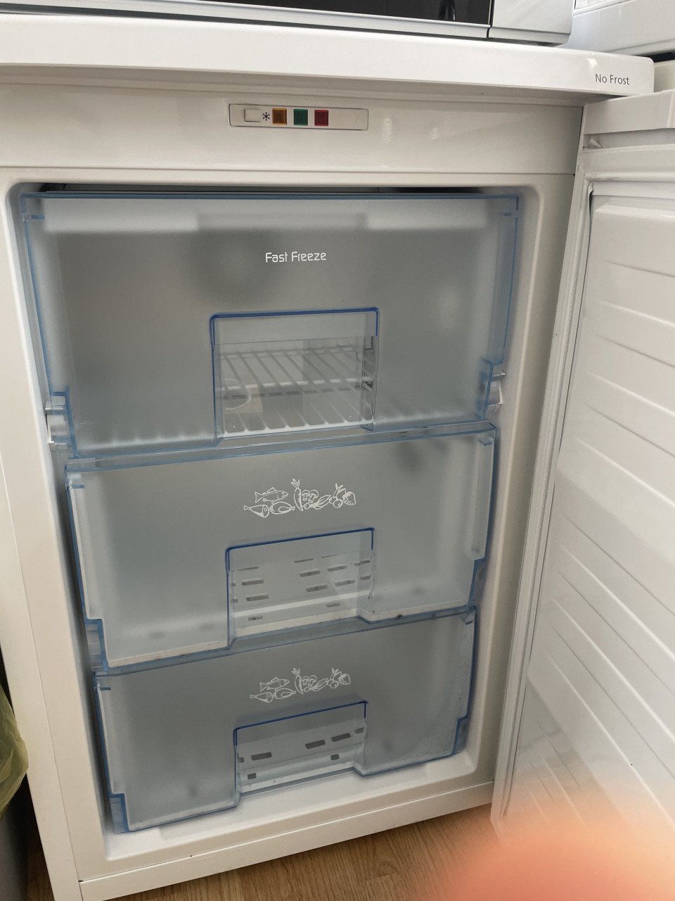 Tafelmodel vriezer Beko+oven combi magnetron