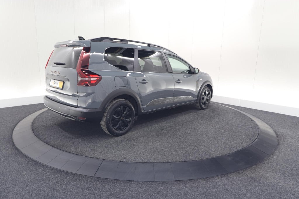 Dacia Jogger tce 110 extreme | 7 zitplaatsen | camera | dodehoekdetectie | 