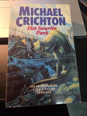 Boek : Het Saurier Park (Jurassisc Park) 1991