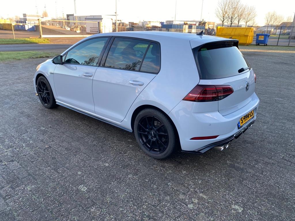 Volkswagen Golf 1.5 tsi highline business r