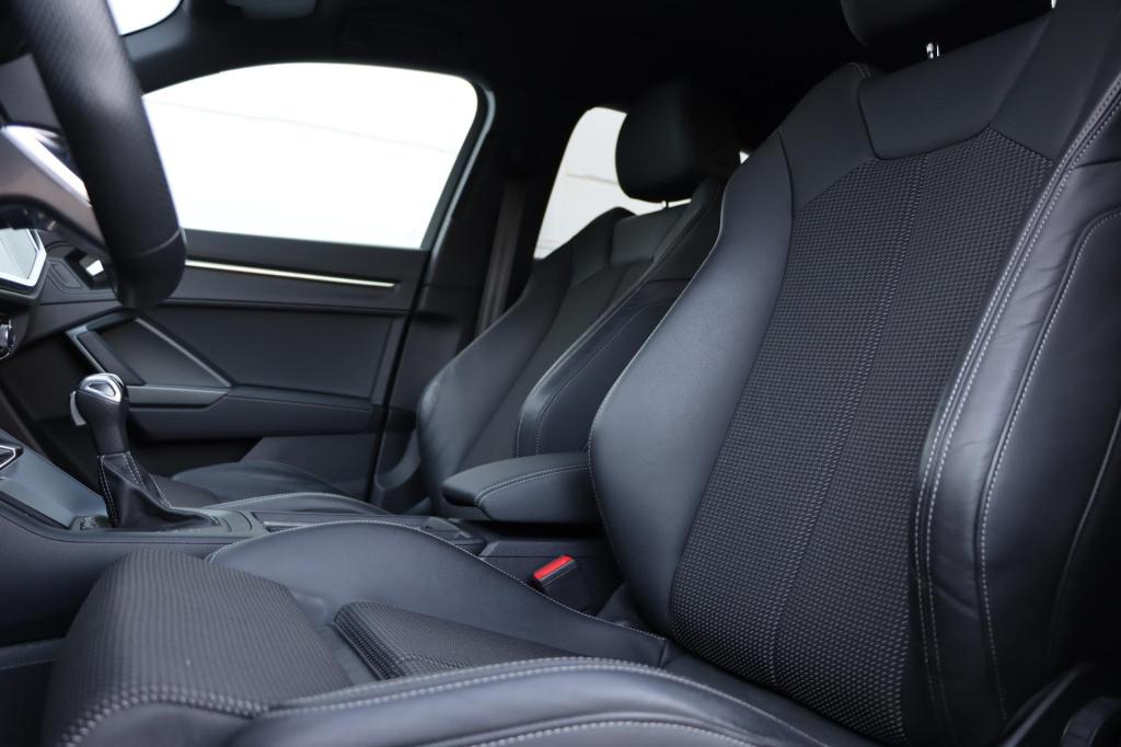 Audi Q3 sportback 45 tfsi e s edition 245pk s-tronic | soh 97,8% |