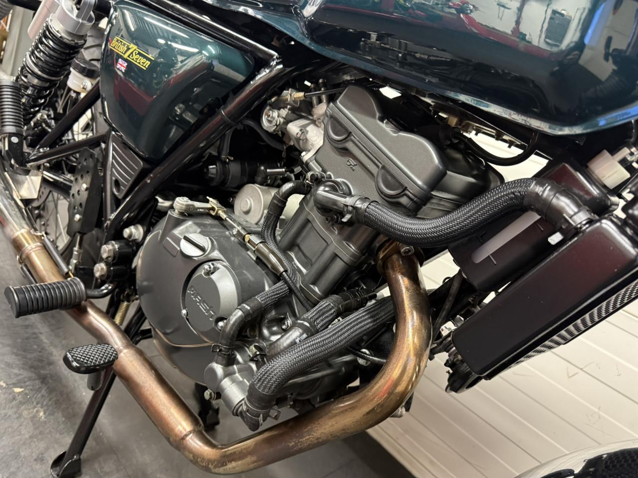 Zeer nette en jonge Mash British Seven 125!