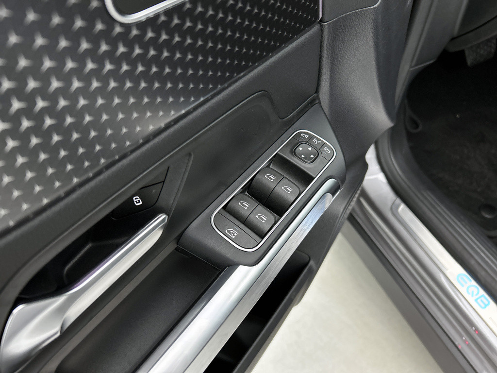 Mercedes-Benz Eqb 250+ business solution luxury 7p. 71 kwh | guard 360° voe