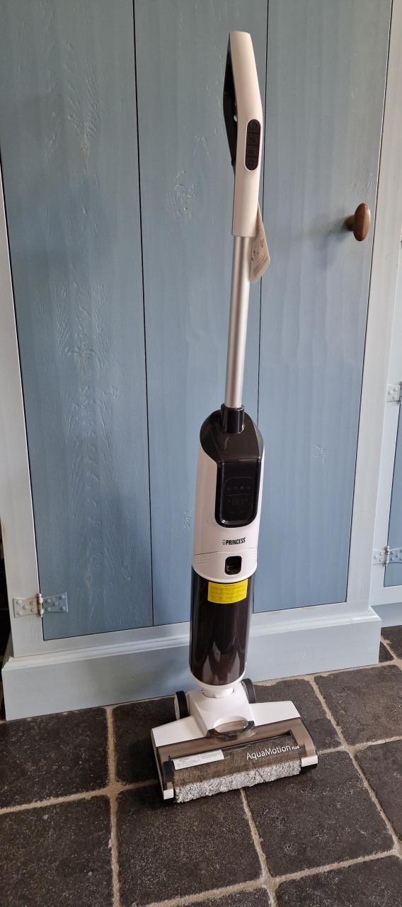 Vloerreiniger - stofzuiger en elektrische dweil 4-in-1