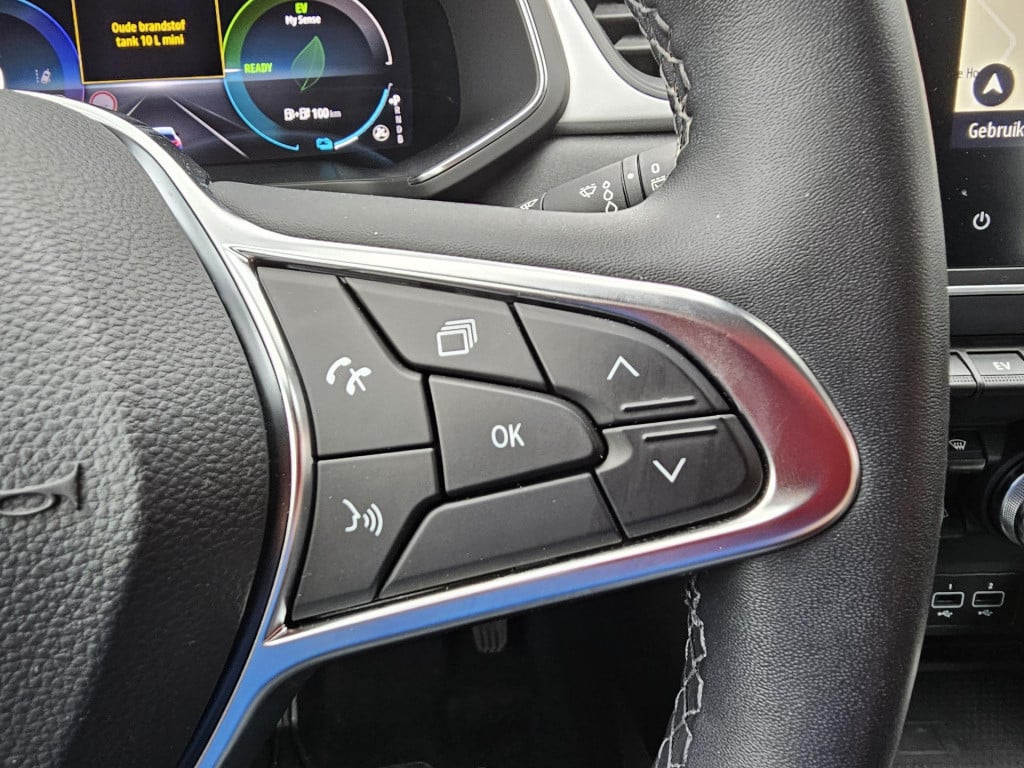 Renault Captur 1.6 e-tech plug-in hybrid 160 techno