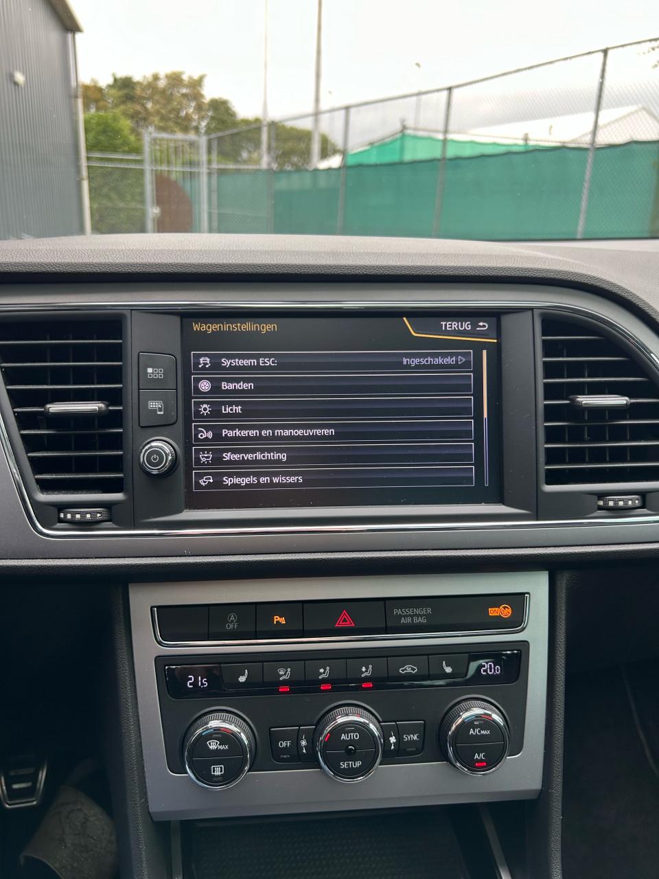 Seat leon 1.4TSI excellence 125PK