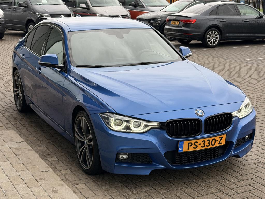 BMW 3-serie 320i m-sport | cruise | stoelverwarming | navi | leder | led |