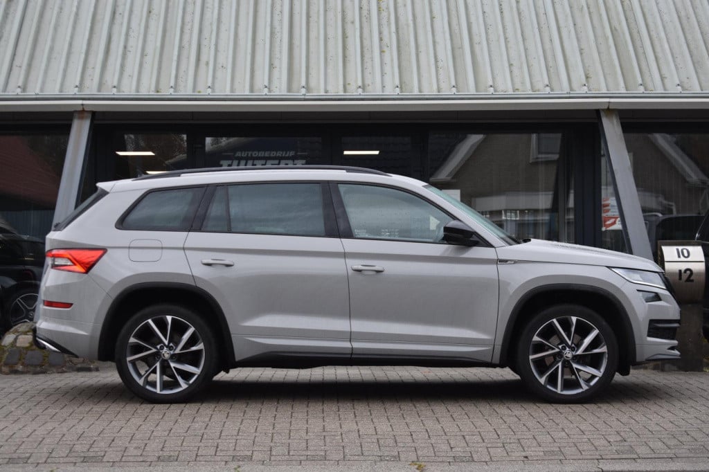 Skoda Kodiaq 1.5 tsi sportline | trekhaak | camera | nap | adapt. cruise co