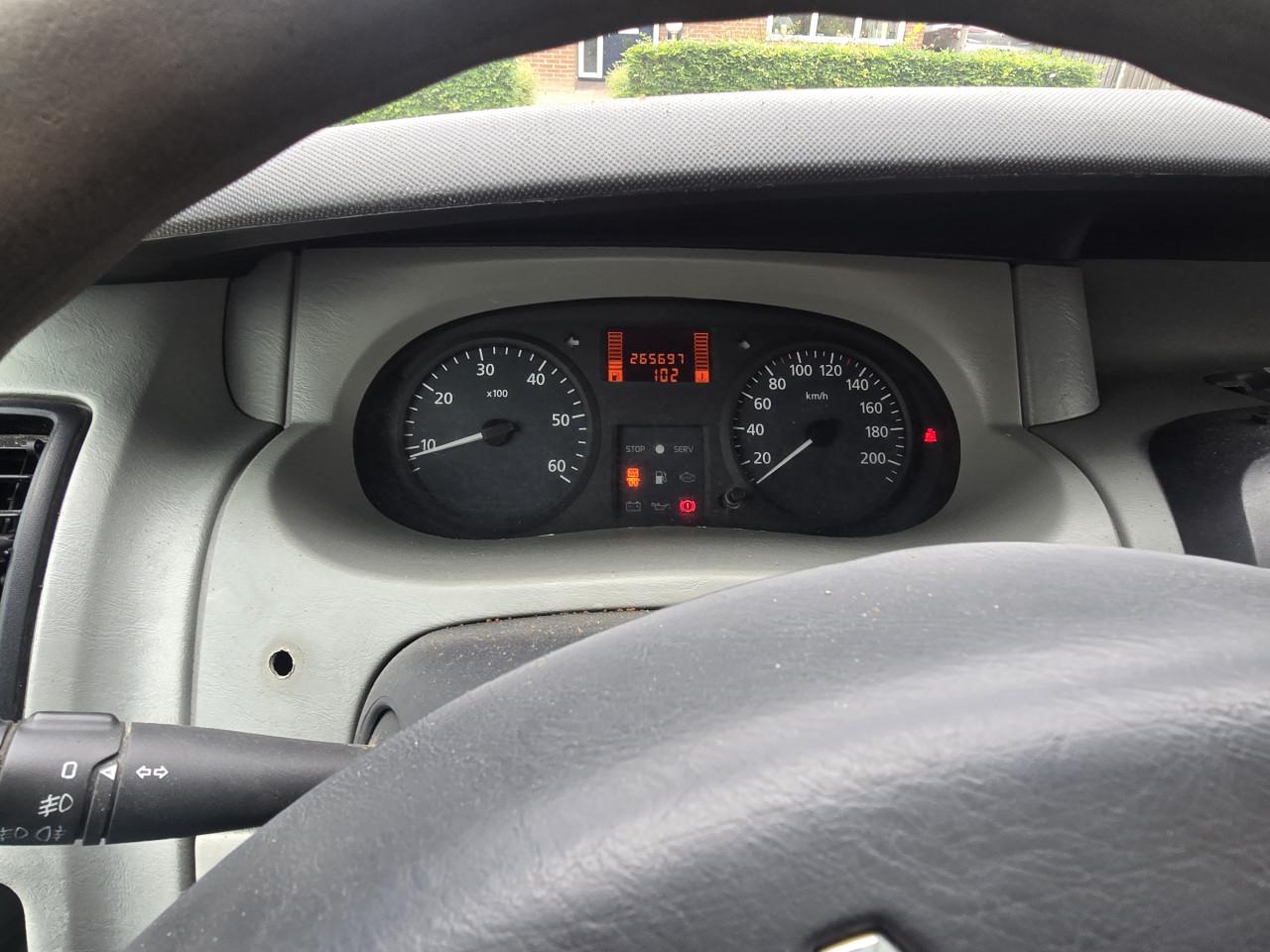 Renault traffic