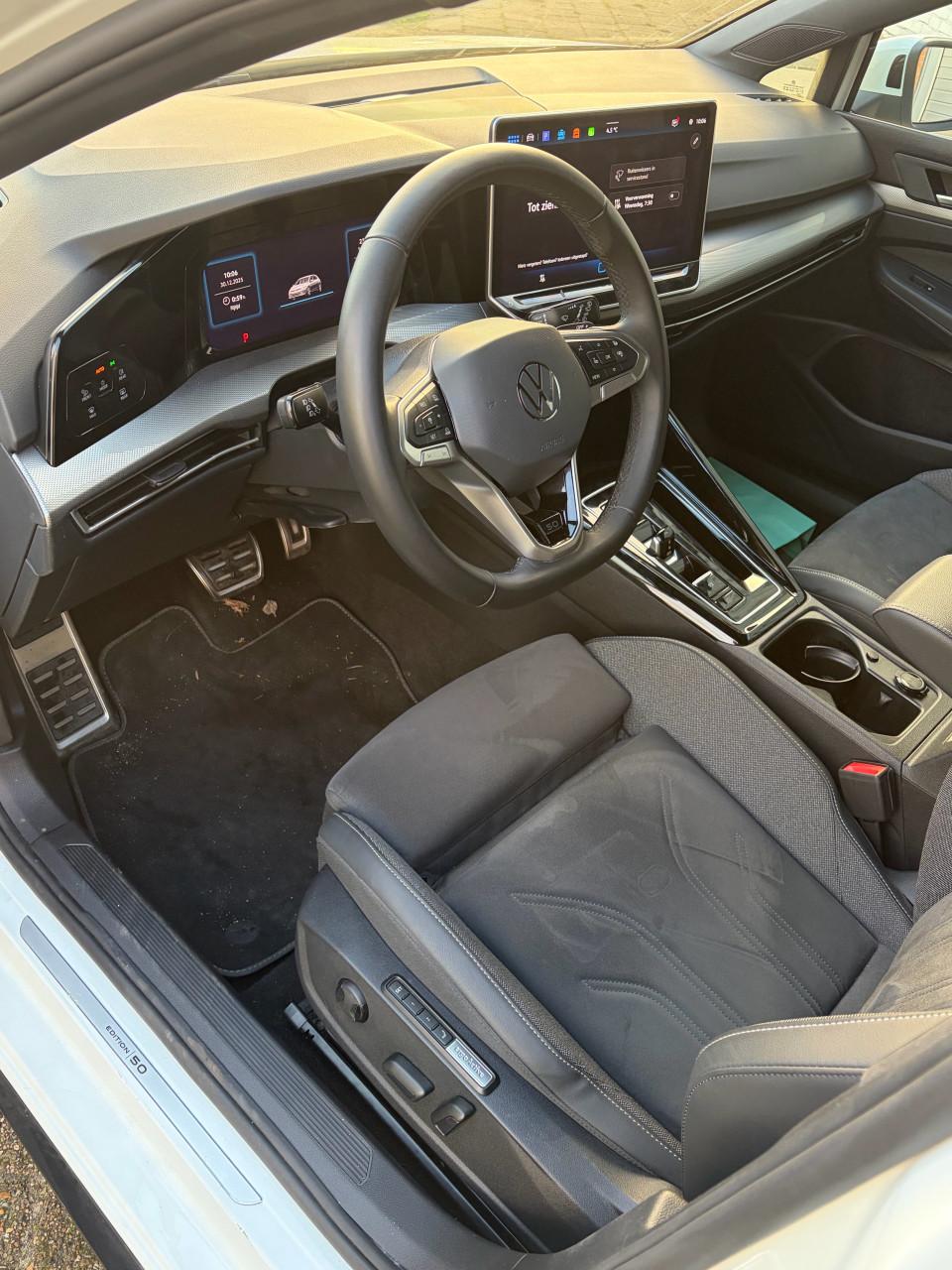V W golf 8.5 1.5 e hybride editie 50 met Oettinger pakket bouwjaar 2024