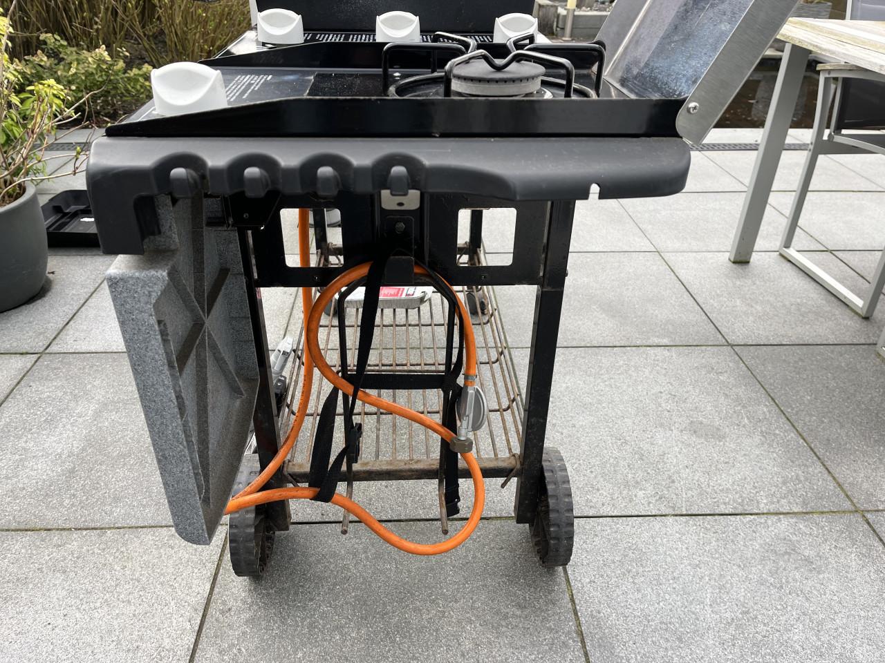 Barbecue WEBER Genesis Gold