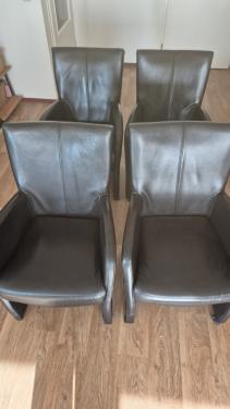 Eetkamerstoelen op wieltjes