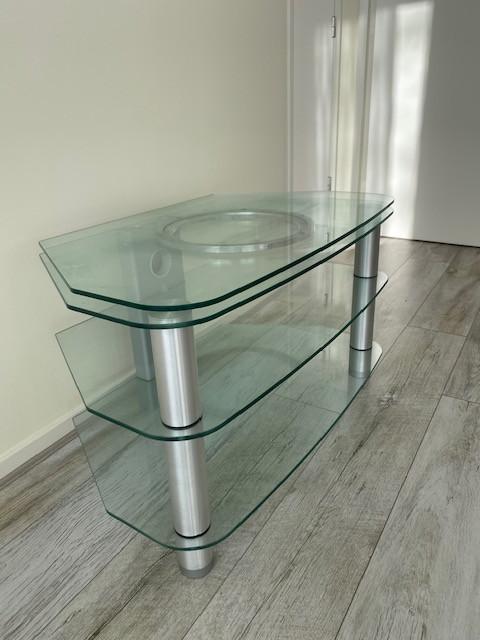 Mooie glazen  TV meubel