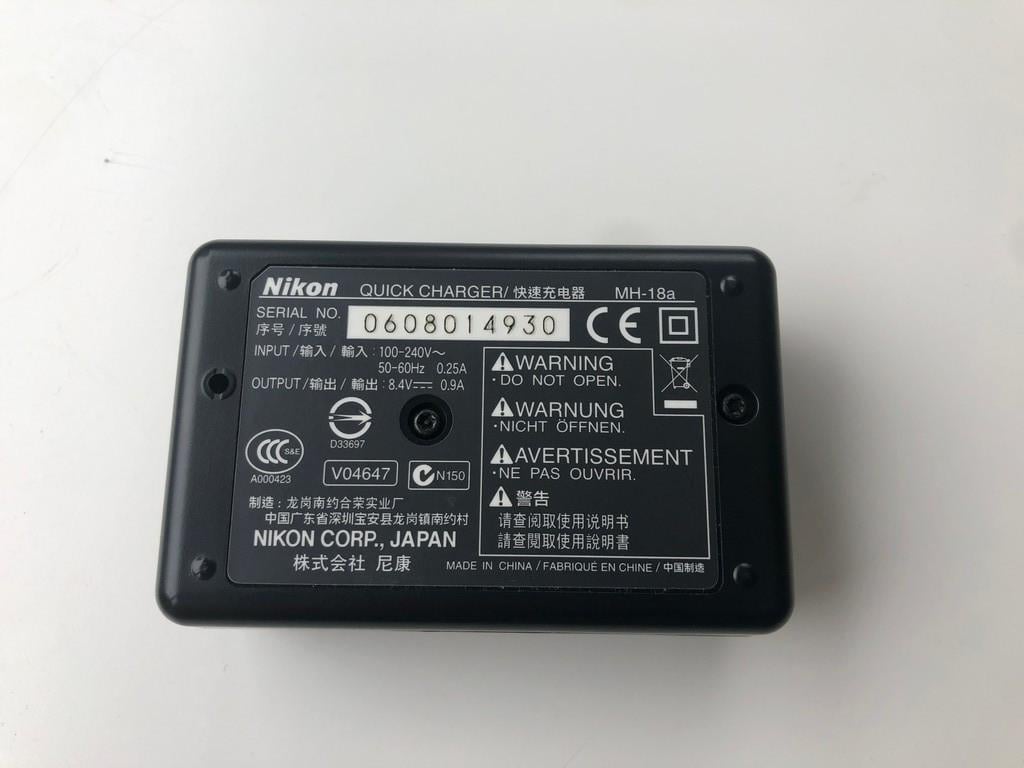 Originele Nikon lader MH-18a