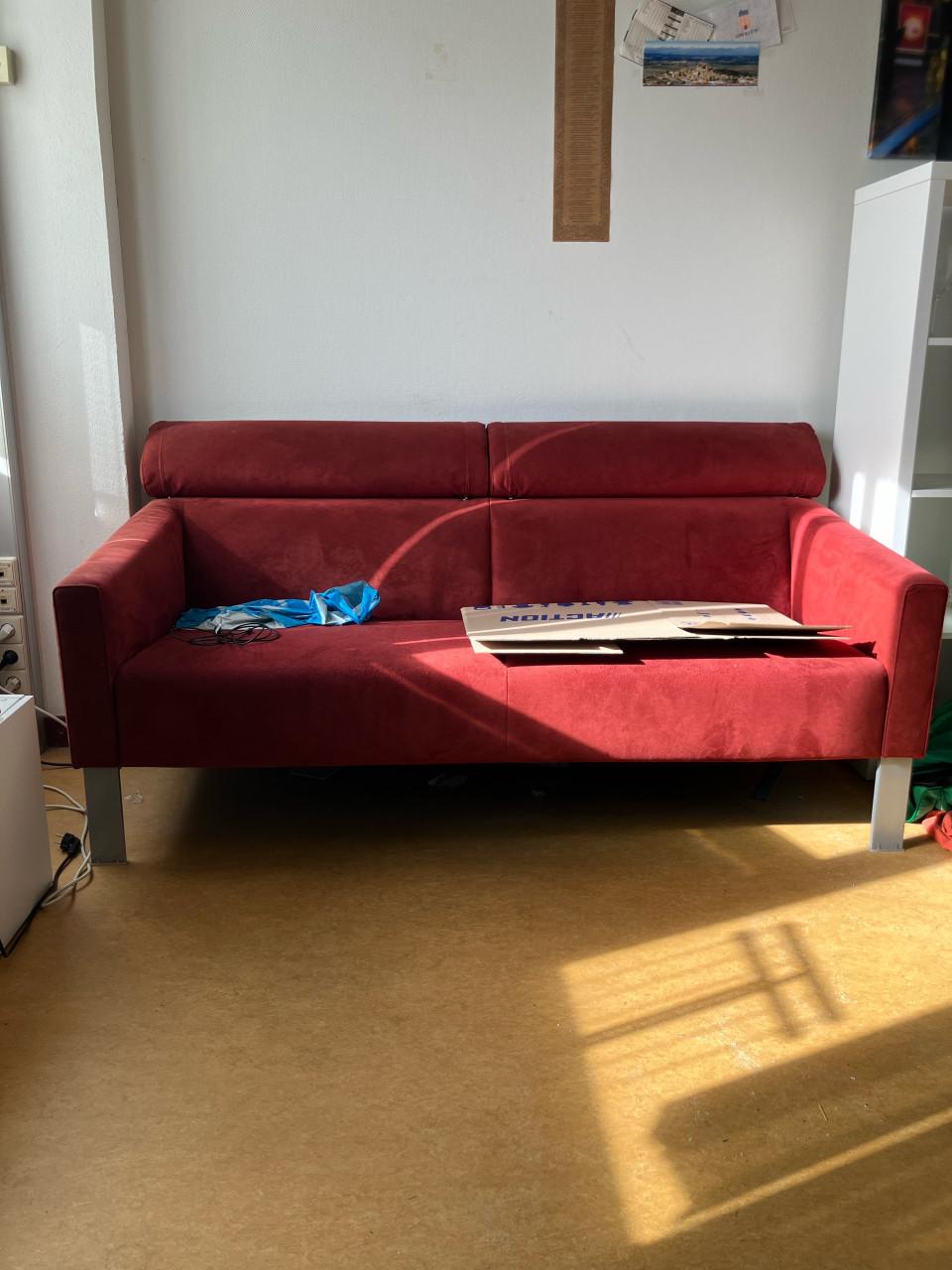 Rood fluweel 2,5 zitbank goede kwaliteit