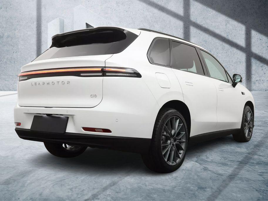 Leapmotor C10 reev design 28.4 kwh | **voorraadpremie** | wltp 974 km | aut