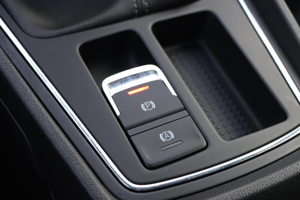 Seat Leon 1.0 ecotsi style business intense 115pk
