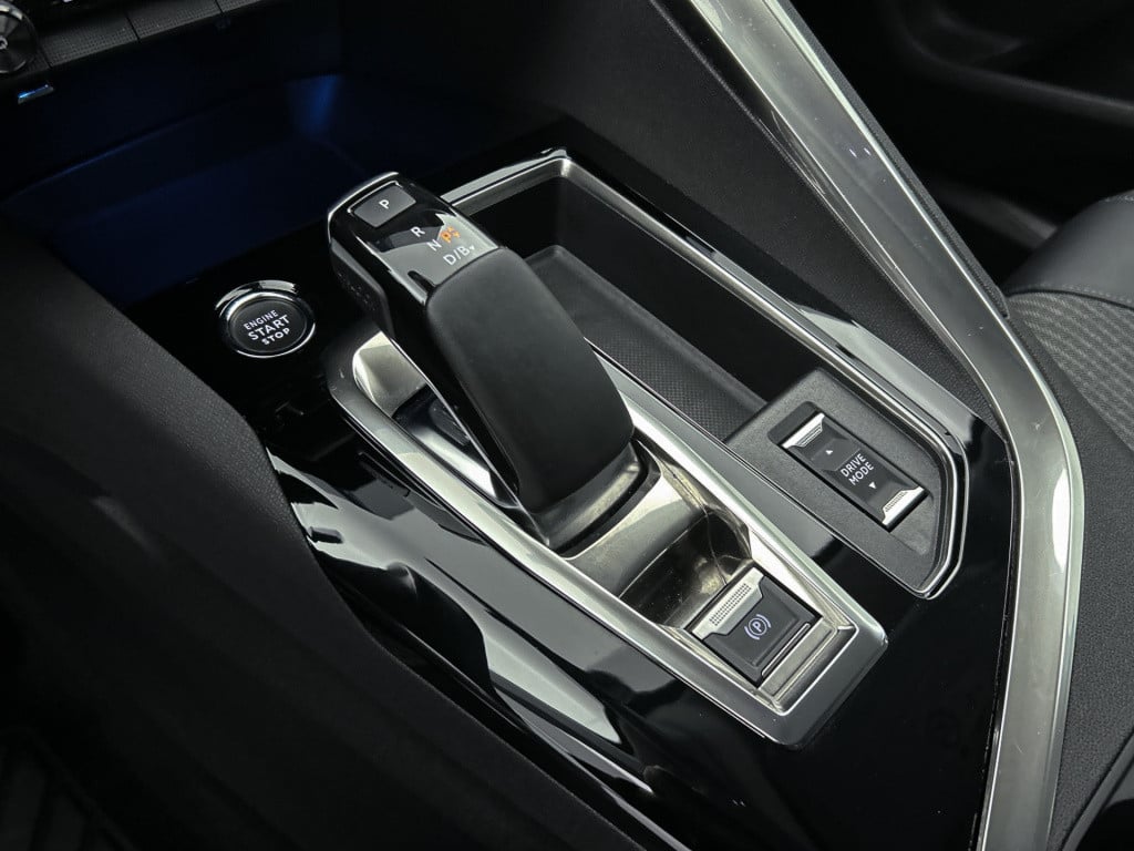 Peugeot 3008 plug-in hybrid 225pk automaat allure | rijklaar | elektrische 