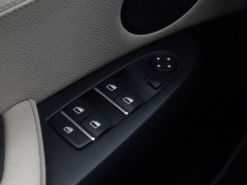 BMW X3 xdrive20i high executive | leder | stoelverwarming | el. trekhaak
