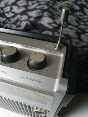 Leuke duitse verzamelaarscassetteradio jaren 70, SABA RCR 342 automatic...