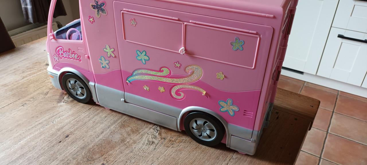 Barbie camper