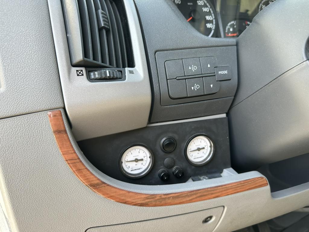 Hymer Onbekend t 654 sl gold editie - inclusief stalling dit seizoen -zater