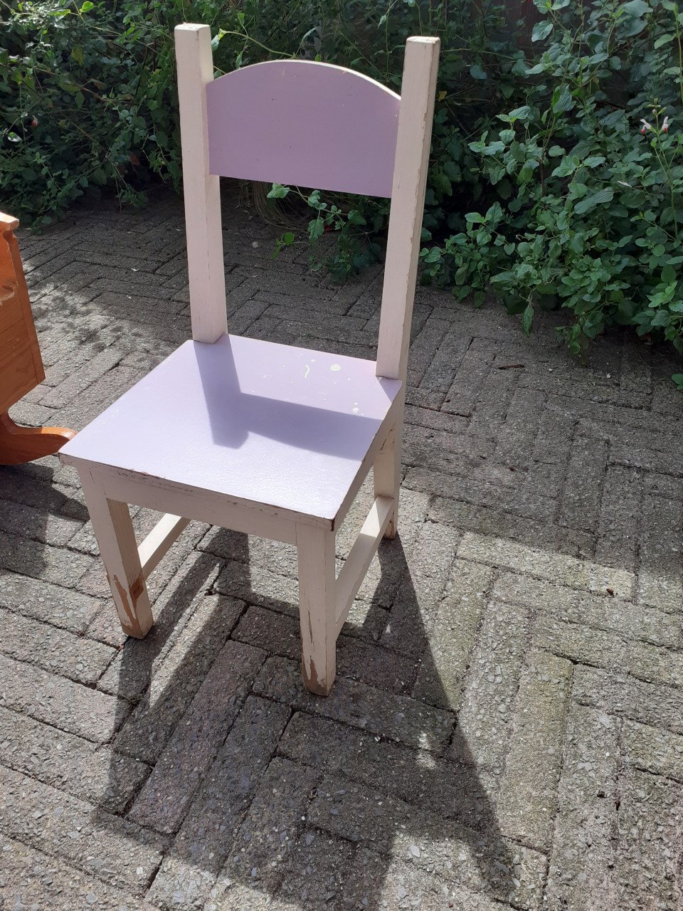 Poppenbed , klein stoeltje