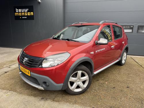 Dacia Sandero 1.6 MPI  Stepway 90 2010 Rood Airco Apk Nap