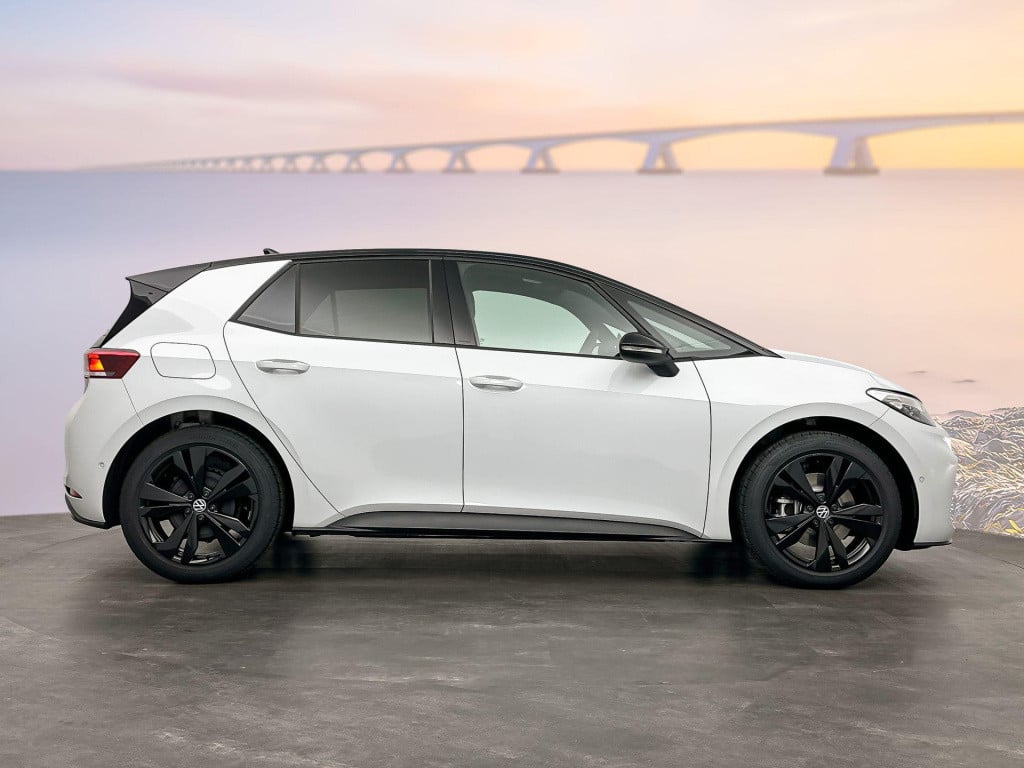 Volkswagen Id.3 pure business 52 kwh accu. 125 kw / 170 pk hatchba