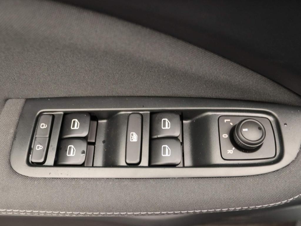 Leapmotor T03 design 37.3 kwh de voordelige elektrische stadsauto | rijk ui