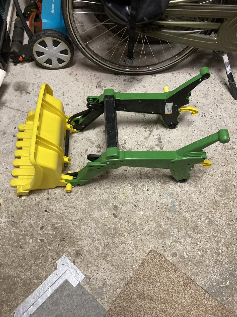 Frontlader John Deere voor grote speelgoed tractor nieuwstaat