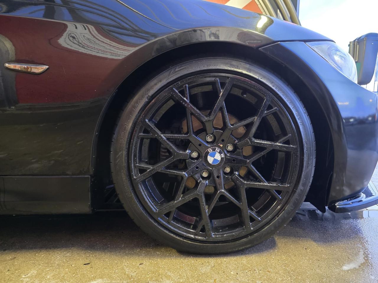 Bmw 320i e91 met panorama.