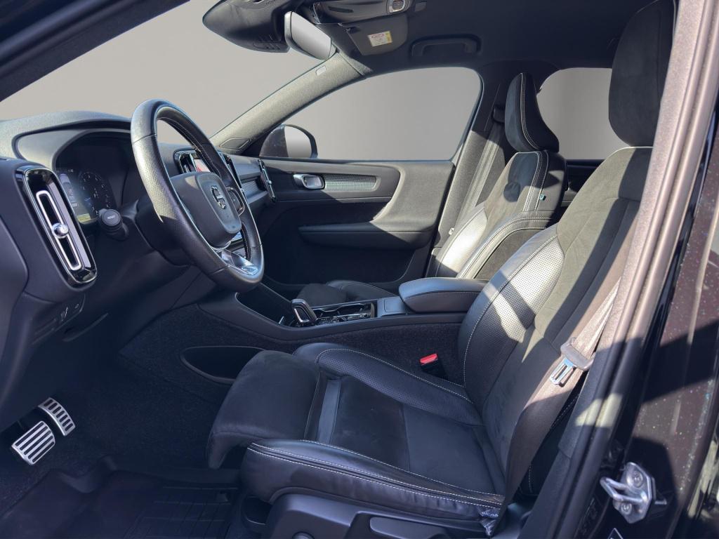 Volvo XC40 1.5 t3 r-design | camera | stoel/stuurverwarming | led | cruise 