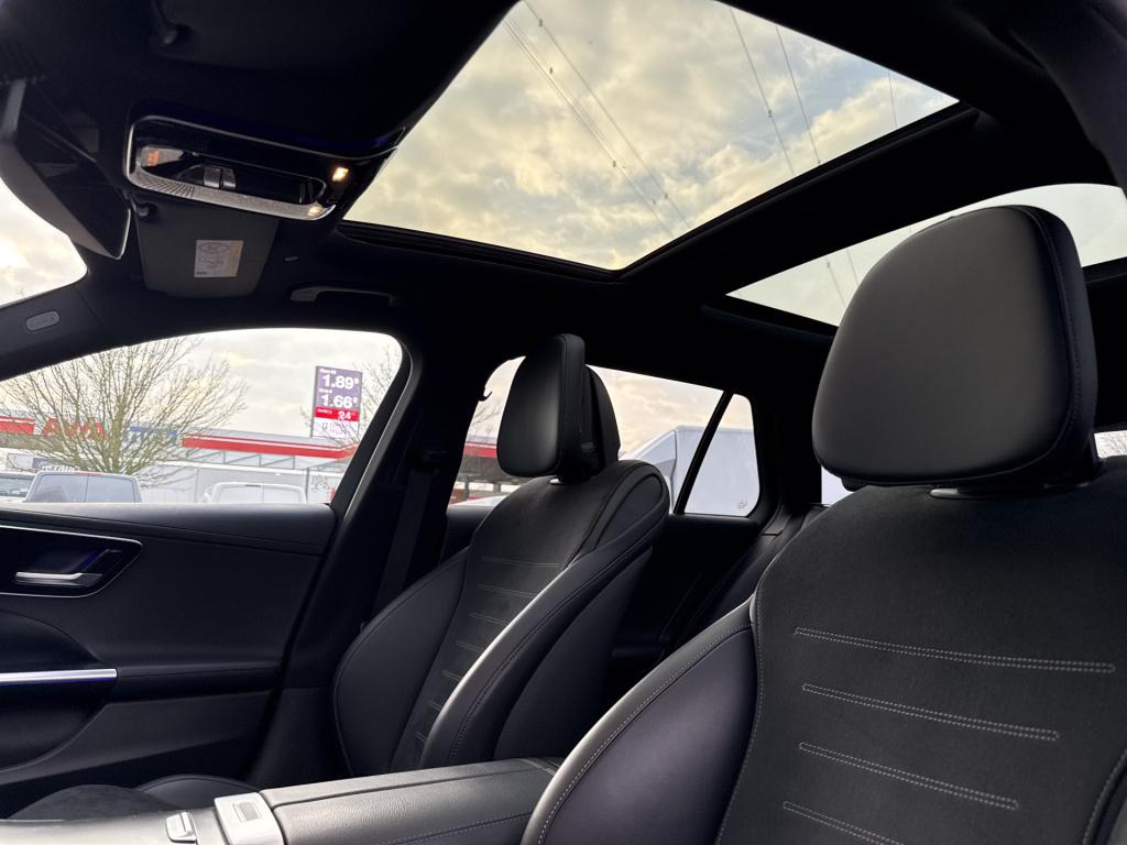 Mercedes-Benz C-Klasse estate 300 e amg line | pano | 1 jaar fab. garantie 