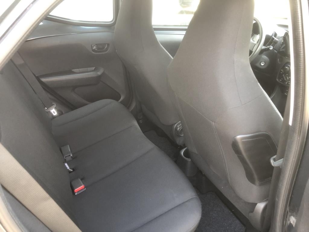 Toyota Aygo 1.0 vvt-i x-now
