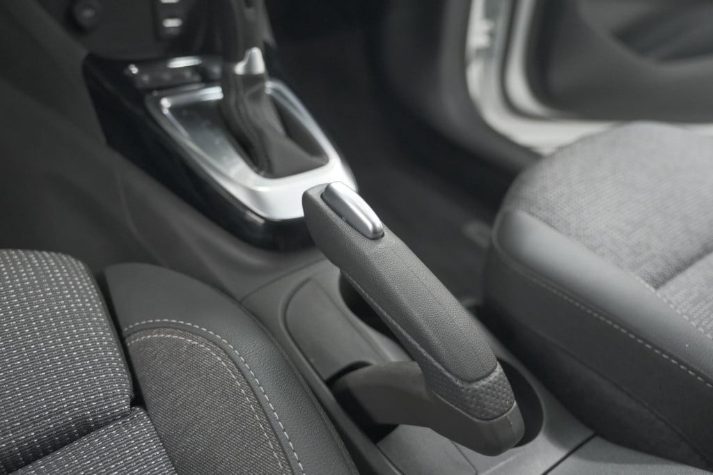 Opel Crossland X turbo 130 at6 elegance | camera | parkeersensoren | naviga