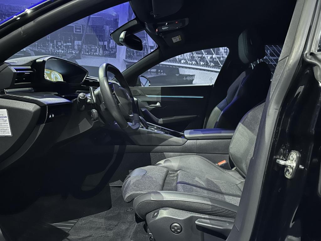 Peugeot 508 sw 1.2 puretech allure pack business *appconnect*camera*trekhaa