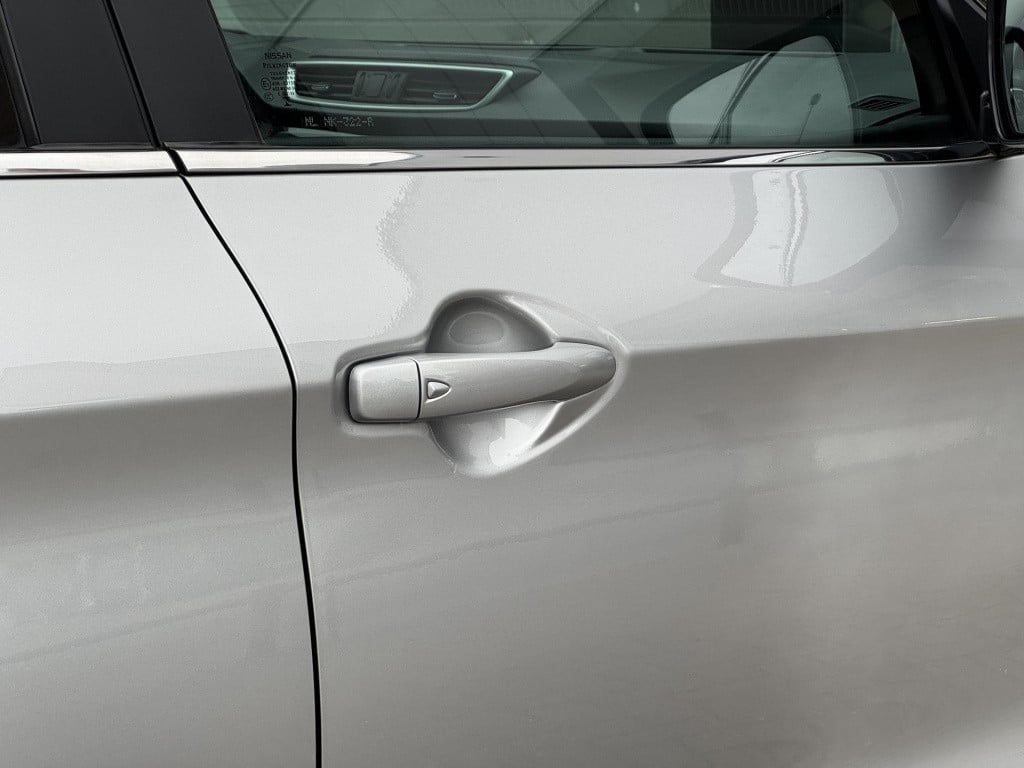 Nissan Qashqai 1.2 n-connecta design pack automaat | panoramadak | navigati